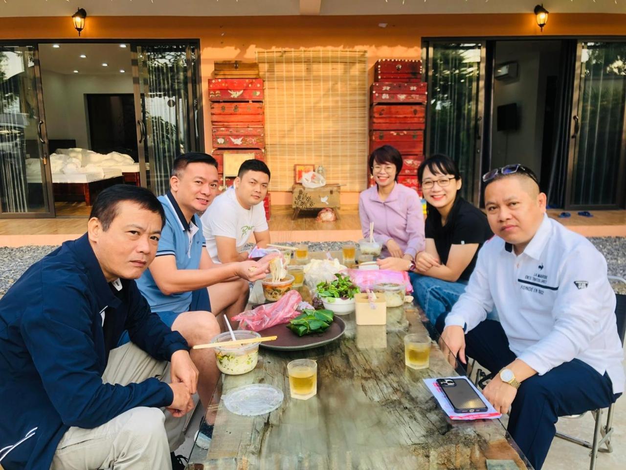 Tran Gia Homestay Nghia Lo Exterior foto