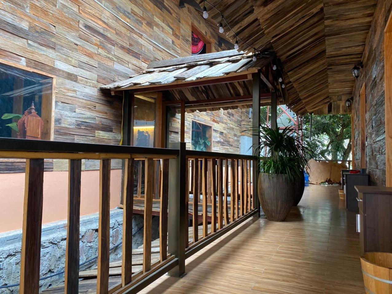 Tran Gia Homestay Nghia Lo Exterior foto